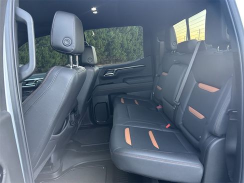 Used 2025 GMC Sierra 1500 AT4 w/ AT4 Premium Package image 10