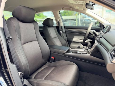 Used 2019 Honda Accord LX image 14