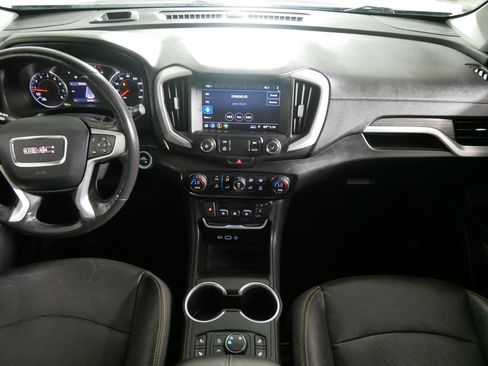 Used 2021 GMC Terrain SLT AWD/4WD image 10