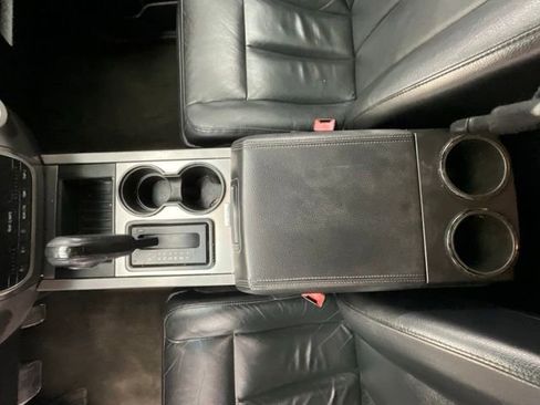 Used 2017 Ford Expedition EL XLT w/ Equipment Group 201A AWD/4WD image 19