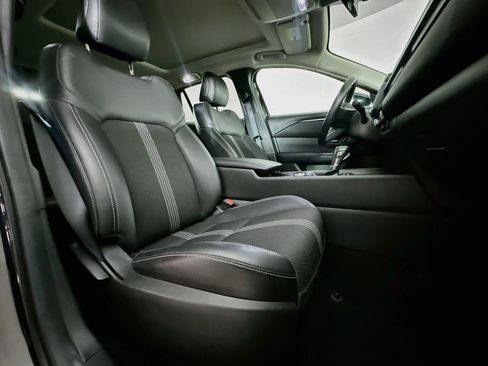 Used 2025 MAZDA CX-50 AWD 2.5 S w/ Premium Package image 33