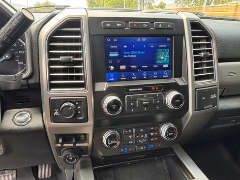 Used 2021 Ford F250 Platinum w/ FX4 Off-Road Package AWD/4WD image 14