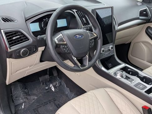 Used 2024 Ford Edge Titanium w/ Equipment Group 301A AWD/4WD image 11