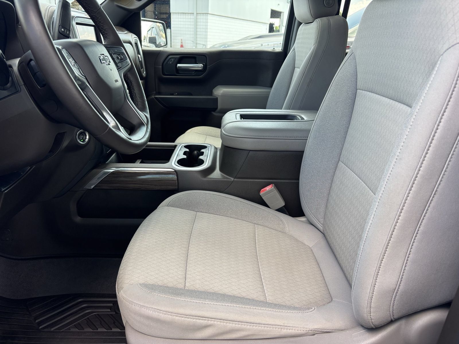 Used 2022 Chevrolet Silverado 1500 RST AWD/4WD image 24