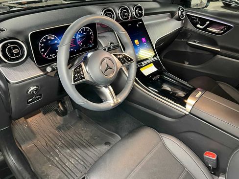 Certified 2026 Mercedes-Benz GLC 300 4MATIC image 24