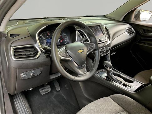 Used 2024 Chevrolet Equinox LT image 16