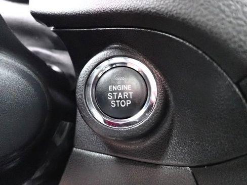 Certified 2023 Subaru Ascent Limited w/ Technology Package image 25