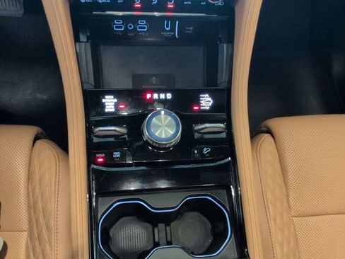 Used 2024 Jeep Grand Cherokee L Summit AWD/4WD image 29