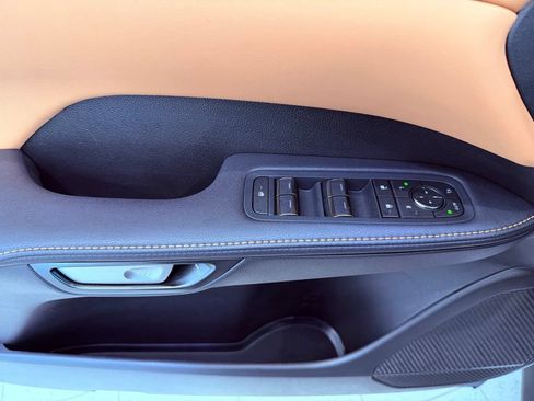 Used 2025 Lexus RX 350 FWD w/ Technology Package image 18