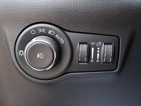 Used 2022 Jeep Compass Limited w/ Elite Group AWD/4WD image 41