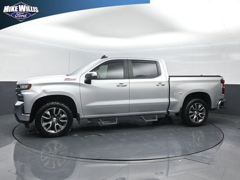 Used 2020 Chevrolet Silverado 1500 LT w/ Texas Edition AWD/4WD image 4