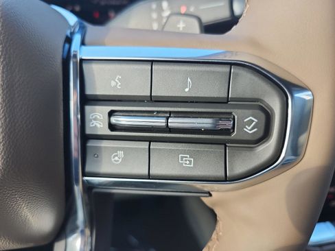 New 2026 GMC Yukon XL Denali w/ Denali Reserve Package image 22