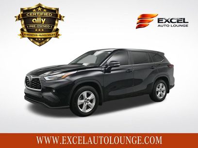 Used 2024 Toyota Highlander LE