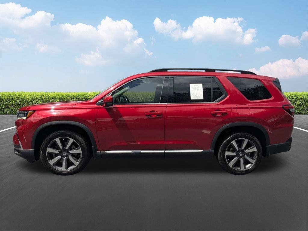 Used 2025 Honda Pilot Touring image 7
