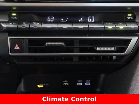 Certified 2025 Toyota Camry LE image 20