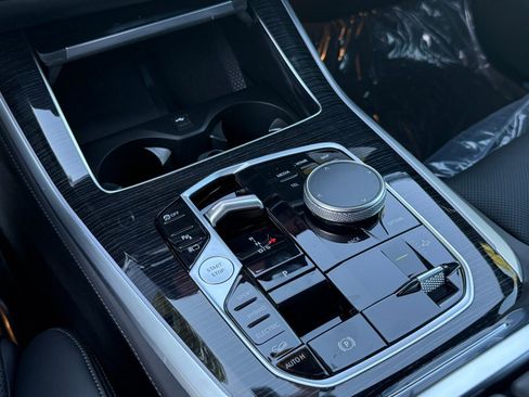 New 2026 BMW X5 xDrive50e w/ M Sport Package image 26
