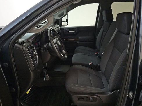 Used 2021 Chevrolet Silverado 1500 LT AWD/4WD image 7
