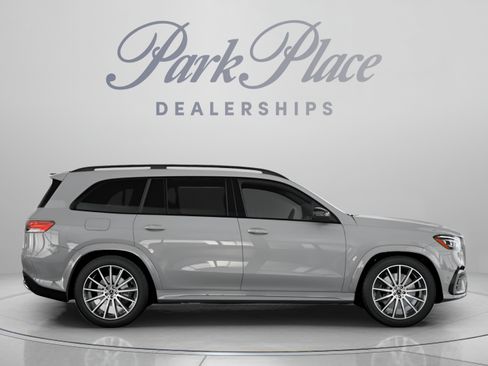 Used 2026 Mercedes-Benz GLS 450 4MATIC image 26