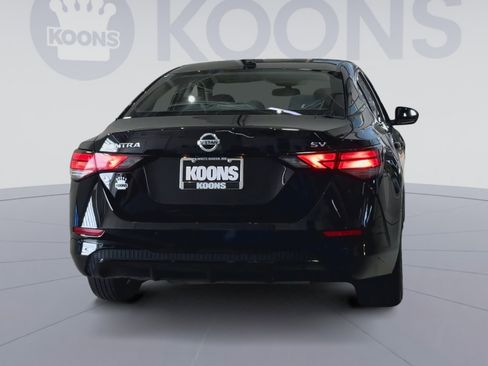 Used 2023 Nissan Sentra SV image 10