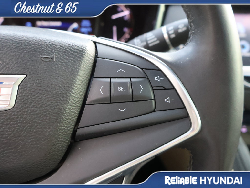 Used 2017 Cadillac XT5 Premium Luxury FWD image 29