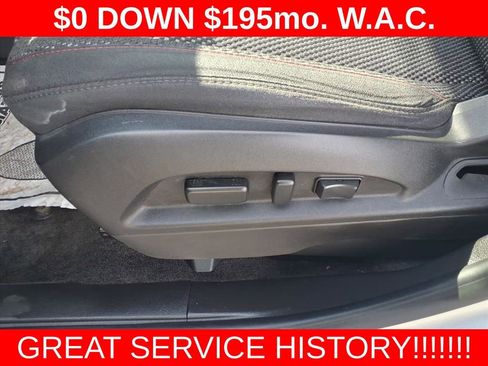 Used 2016 Chevrolet Equinox LT w/ Convenience Package image 9