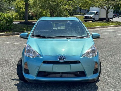 Used 2014 Toyota Prius C Two FWD image 5