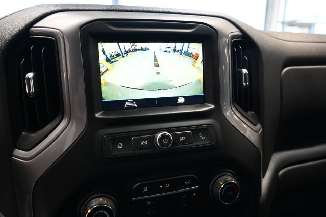 Used 2019 Chevrolet Silverado 1500 Custom Trail Boss w/ Custom Convenience Package AWD/4WD image 17