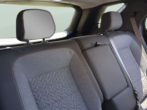 Used 2024 Chevrolet Equinox LT w/ LPO, Floor Liner Package AWD/4WD image 16