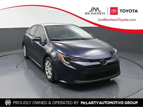 Certified 2024 Toyota Corolla LE FWD image 1