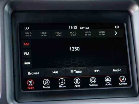 Used 2023 Dodge Challenger SXT RWD image 27