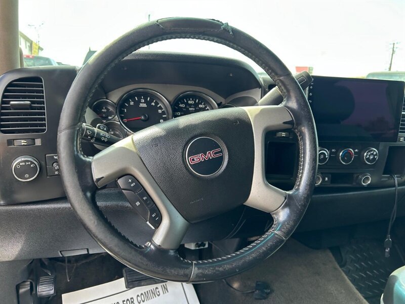 Used 2007 GMC Sierra 1500 SLE RWD image 16