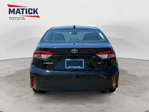 Used 2023 Toyota Corolla LE w/ Carpet Mat Package (TMS) FWD image 6