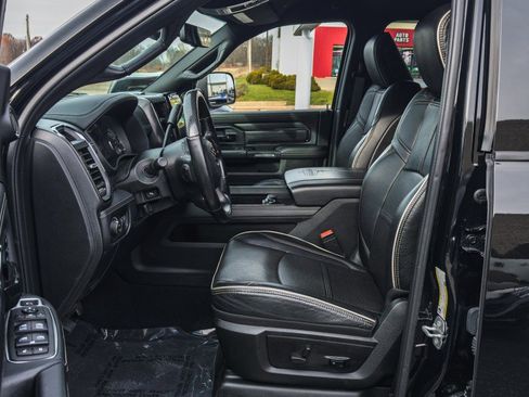 Used 2022 RAM 3500 Limited image 19
