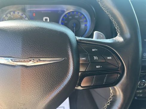 Used 2022 Chrysler 300 S RWD image 14