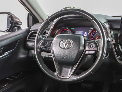 Used 2024 Toyota Camry XSE image 12