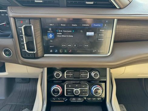 Used 2021 GMC Yukon Denali image 17
