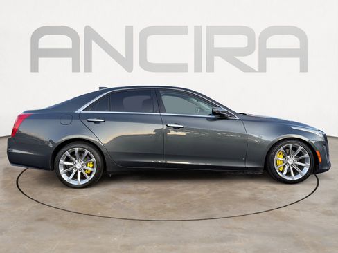 Used 2018 Cadillac CTS Luxury image 12