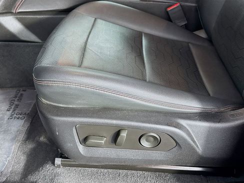 Used 2023 Chevrolet Colorado Z71 w/ Z71 Convenience Package 2 image 20