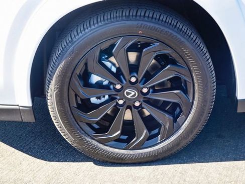 New 2026 Lexus UX 300h AWD image 10