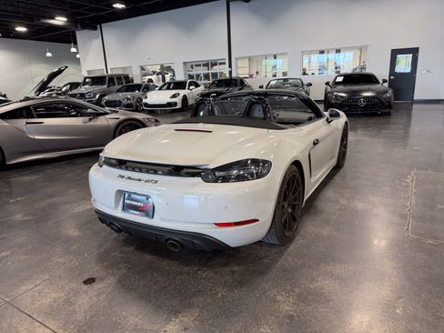 Used 2021 Porsche 718 Boxster GTS RWD image 2