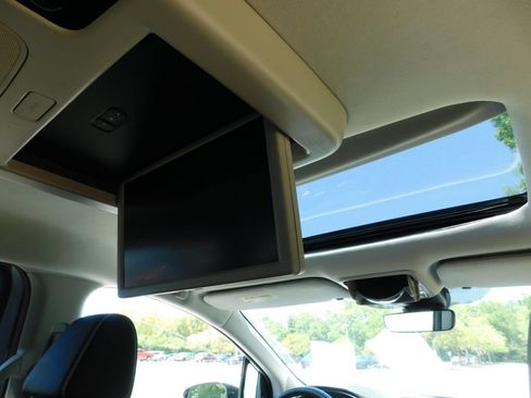 Used 2025 Honda Odyssey Elite image 6