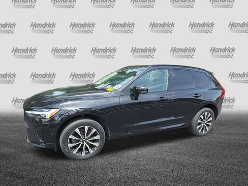Used 2024 Volvo XC60 B5 Plus w/ Protection Package Premier AWD/4WD image 7