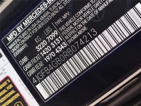 Used 2024 Mercedes-Benz GLE 450e 4MATIC image 14