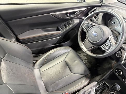 Certified 2021 Subaru Crosstrek 2.5i Limited w/ Popular Package #5 image 9