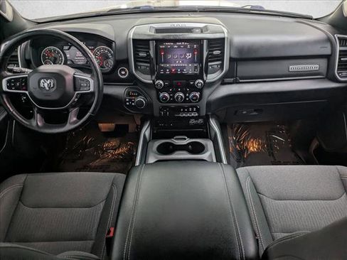 Used 2019 RAM 1500 Big Horn AWD/4WD image 16