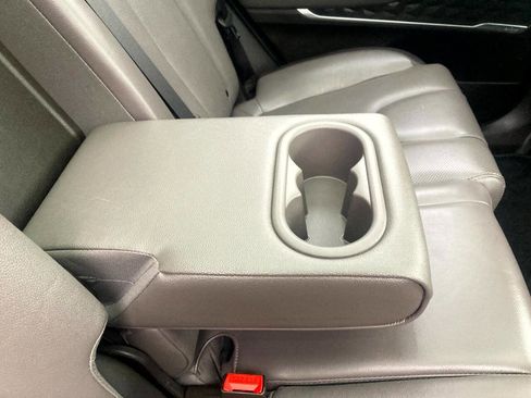 Used 2020 Hyundai Santa Fe Limited w/ Cargo Package image 16