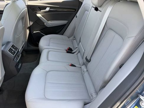 Used 2018 Audi Q5 2.0T Premium Plus w/ Premium Plus Package AWD/4WD image 17