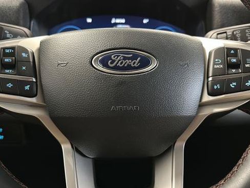 New 2026 Ford Explorer Active w/ Active Comfort Package AWD/4WD image 16
