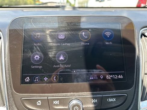 Used 2020 Chevrolet Malibu LT FWD image 15