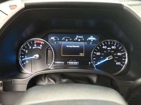 Used 2017 Ford F250 Lariat w/ Lariat Ultimate Package AWD/4WD image 10